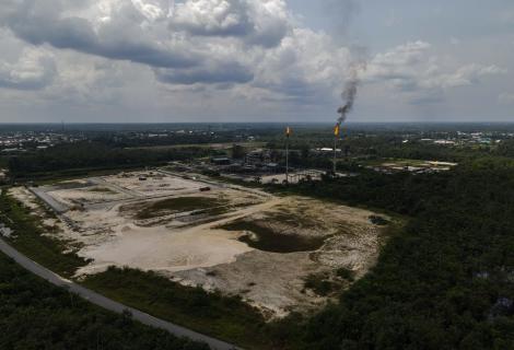 For decades, Shell has been devastating communities in the Niger Delta with oil spills, gas flaring, environmental destruction and human rights abuses.